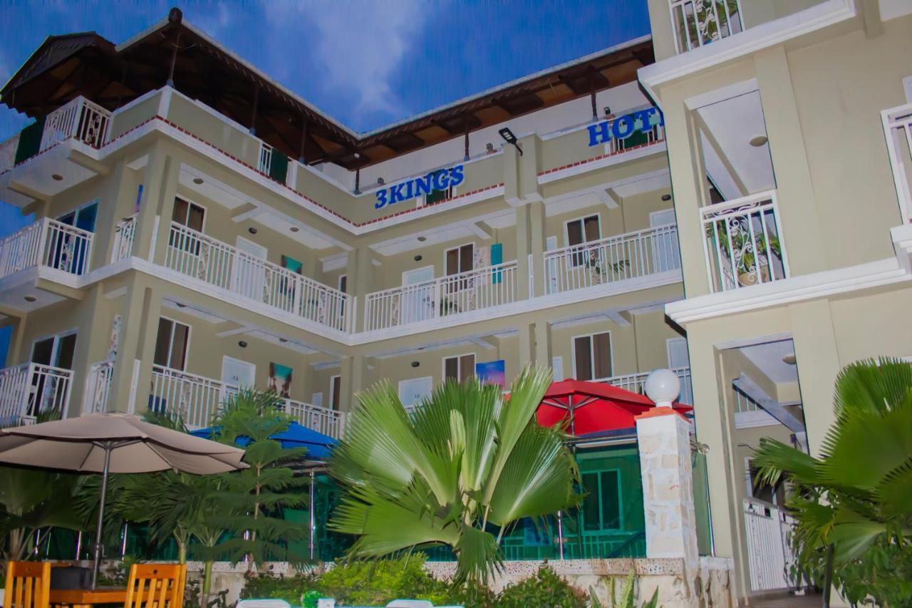Three Kings Hotel Vertieres Екстер'єр фото
