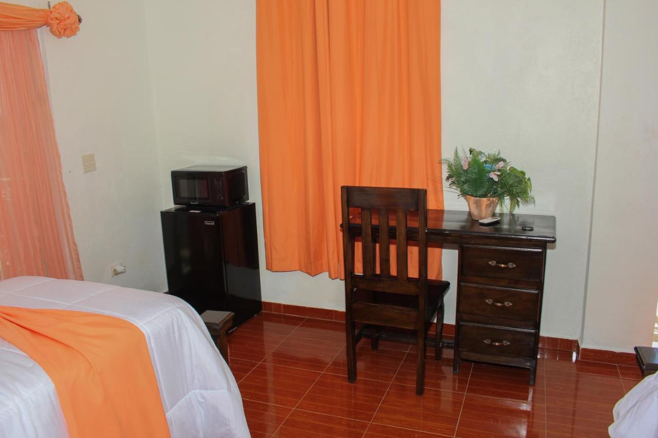 Three Kings Hotel Vertieres Екстер'єр фото