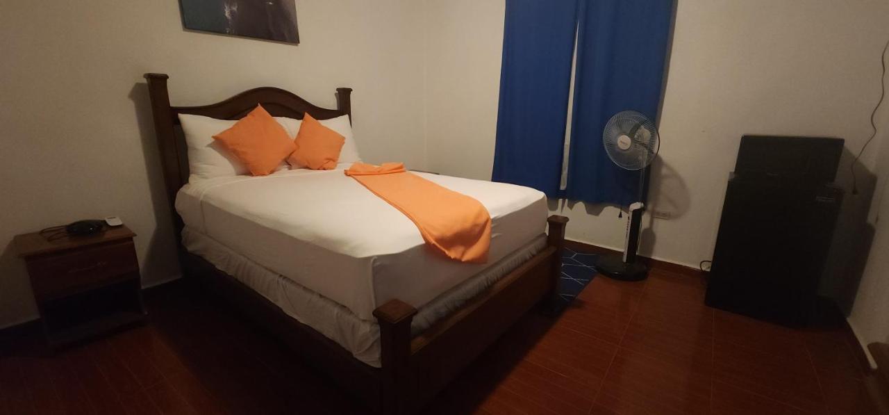 Three Kings Hotel Vertieres Екстер'єр фото