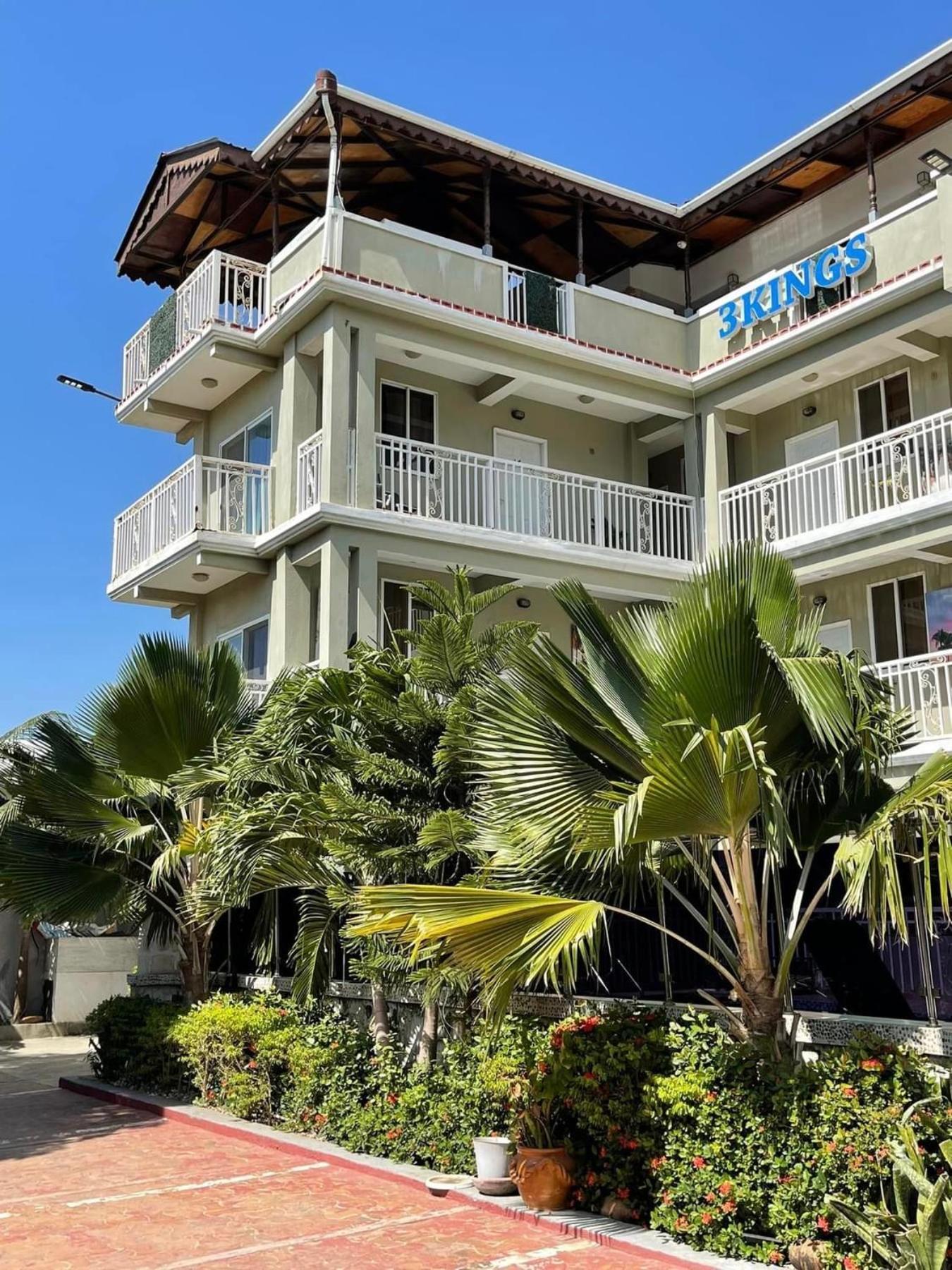 Three Kings Hotel Vertieres Екстер'єр фото